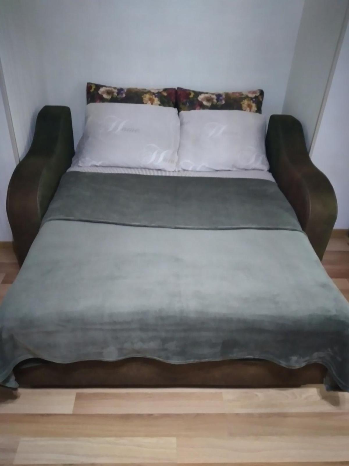 Izi'S Cozy Apartment Кутаиси Екстериор снимка